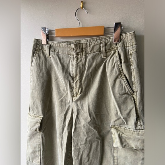 Gap khaki cargo pants - Picture 3 of 8